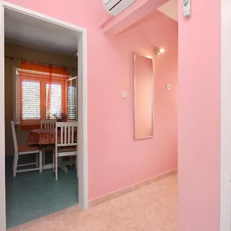 Apartamento By The Sea Sucuraj, Hvar - 6733