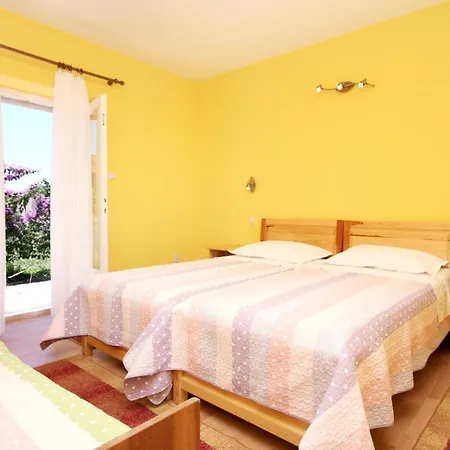 Apartamento By The Sea Sucuraj, Hvar - 6733